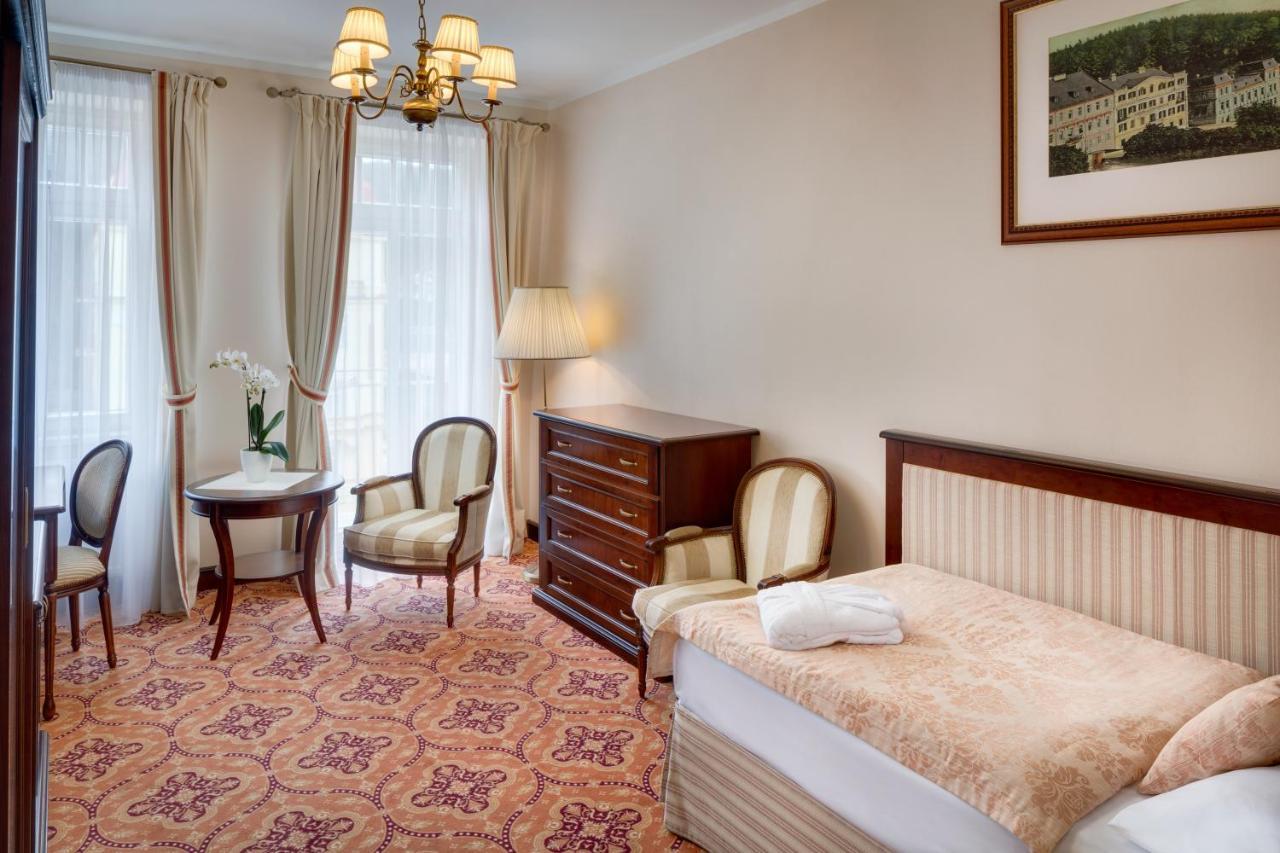 Hotel Ensana Hvezda - Imperial - Neapol Mariánské Lázně Exterior foto